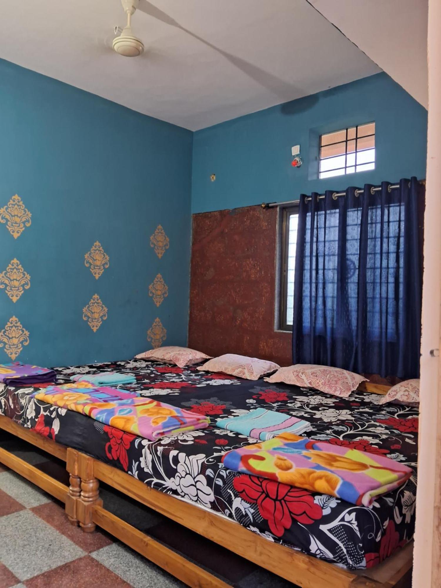 Dandeli Nakadi Home Stay Luaran gambar